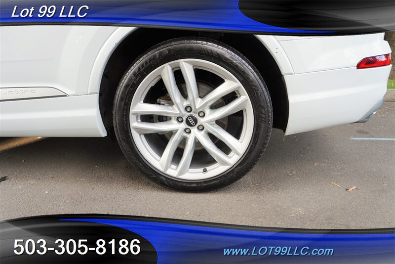 Used 2017 Audi Q7 3.0T Prestige AWD/4WD image 4
