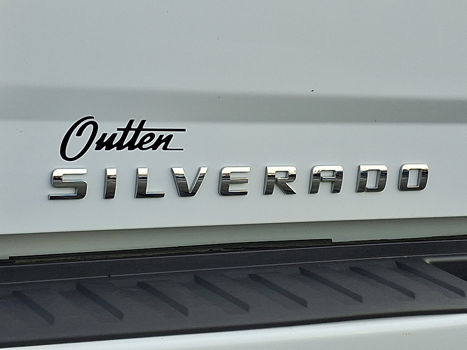 Used 2017 Chevrolet Silverado 1500 LT w/ All Star Edition image 30