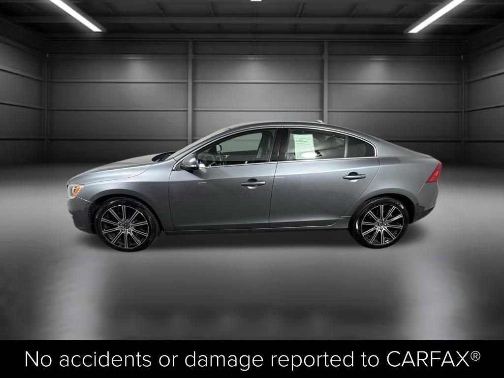 Used 2018 Volvo S60 T5 Inscription w/ Technology Package image 2