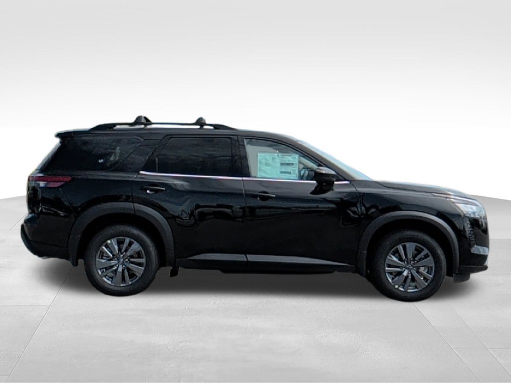 New 2026 Nissan Pathfinder SV FWD image 9