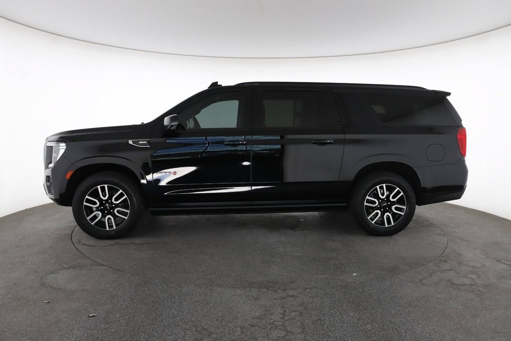 Certified 2023 GMC Yukon XL AT4 AWD/4WD image 7