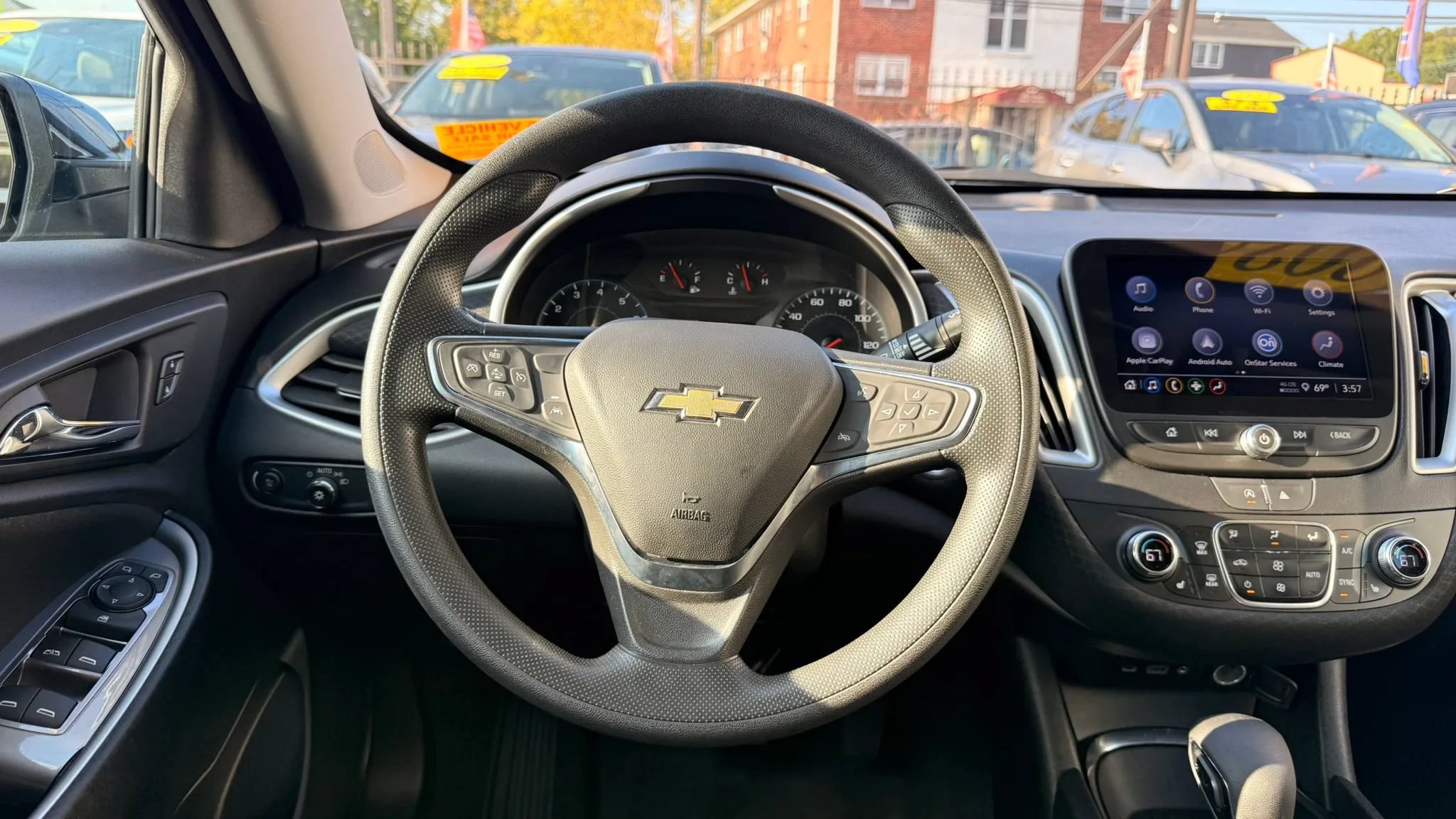 Used 2024 Chevrolet Malibu LT FWD image 18