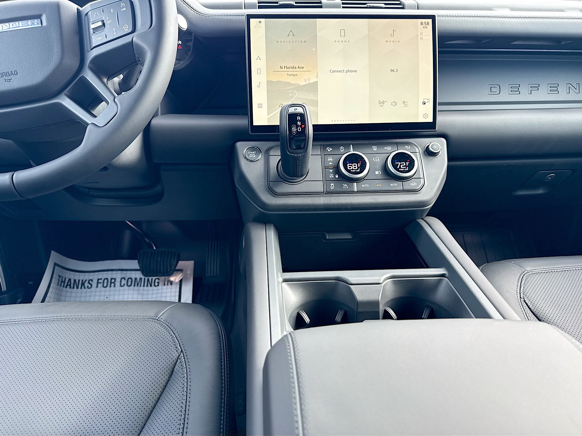 New 2026 Land Rover Defender 130 X-Dynamic SE AWD/4WD image 19