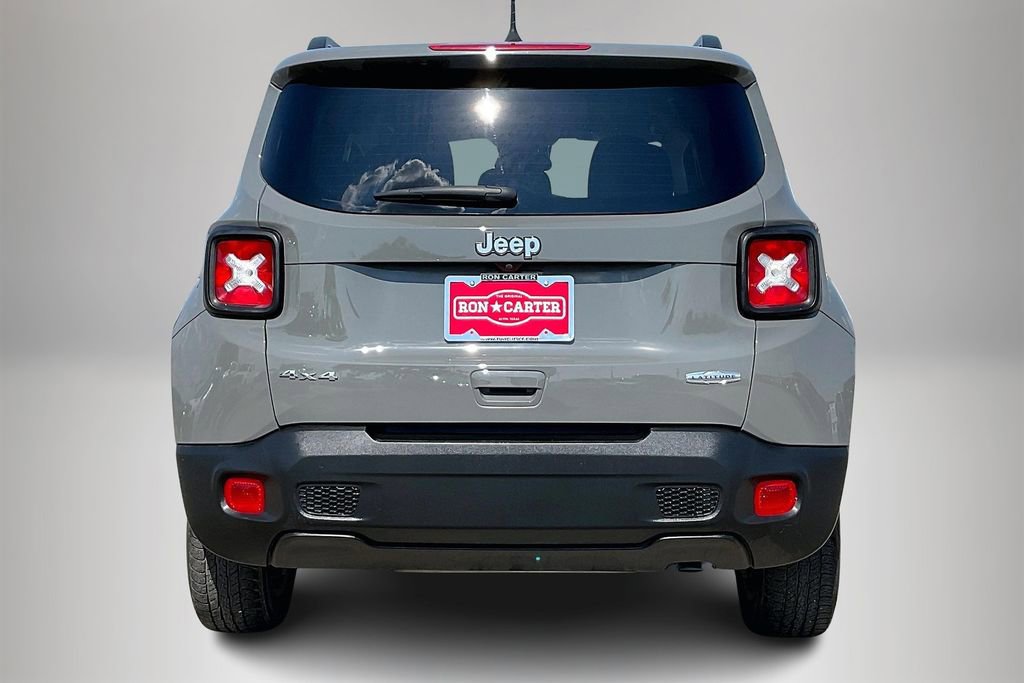 Used 2021 Jeep Renegade Latitude image 6