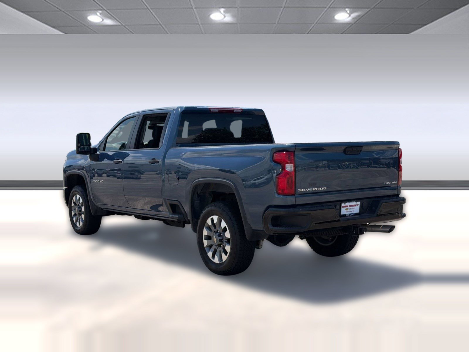Used 2025 Chevrolet Silverado 2500 Custom w/ Custom Value Package AWD/4WD image 3