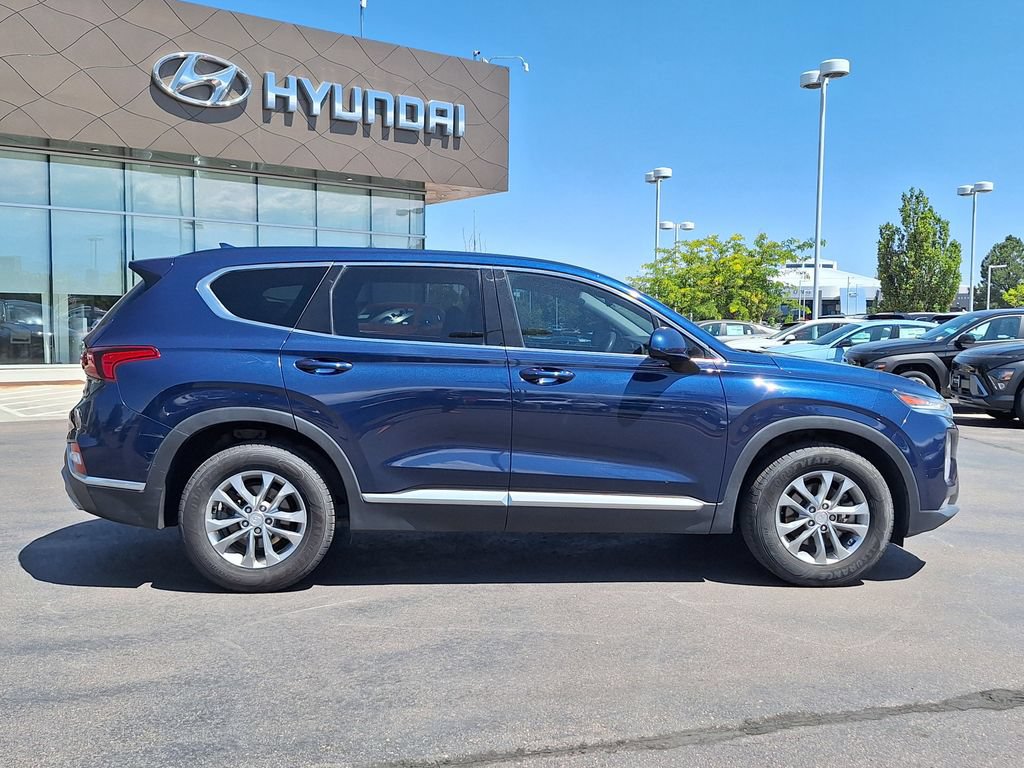 Used 2019 Hyundai Santa Fe SEL AWD/4WD image 2