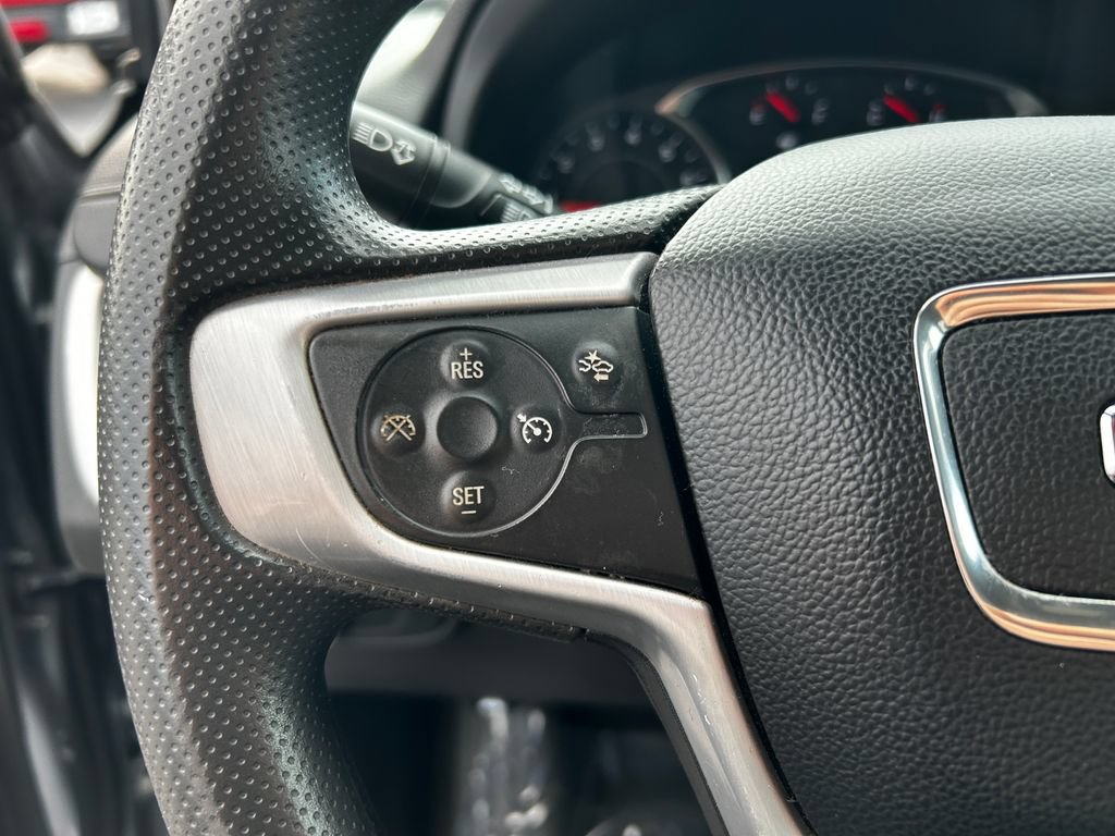Used 2023 GMC Terrain SLE FWD image 14