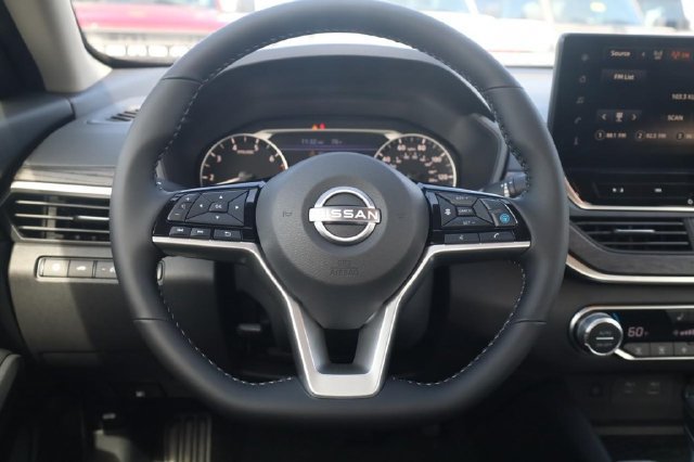 New 2026 Nissan Altima 2.5 SV w/ SV Premium Package FWD image 8
