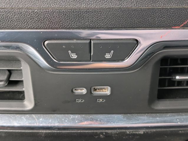 Used 2025 Chevrolet Silverado 2500 LTZ w/ LTZ Plus Package AWD/4WD image 31