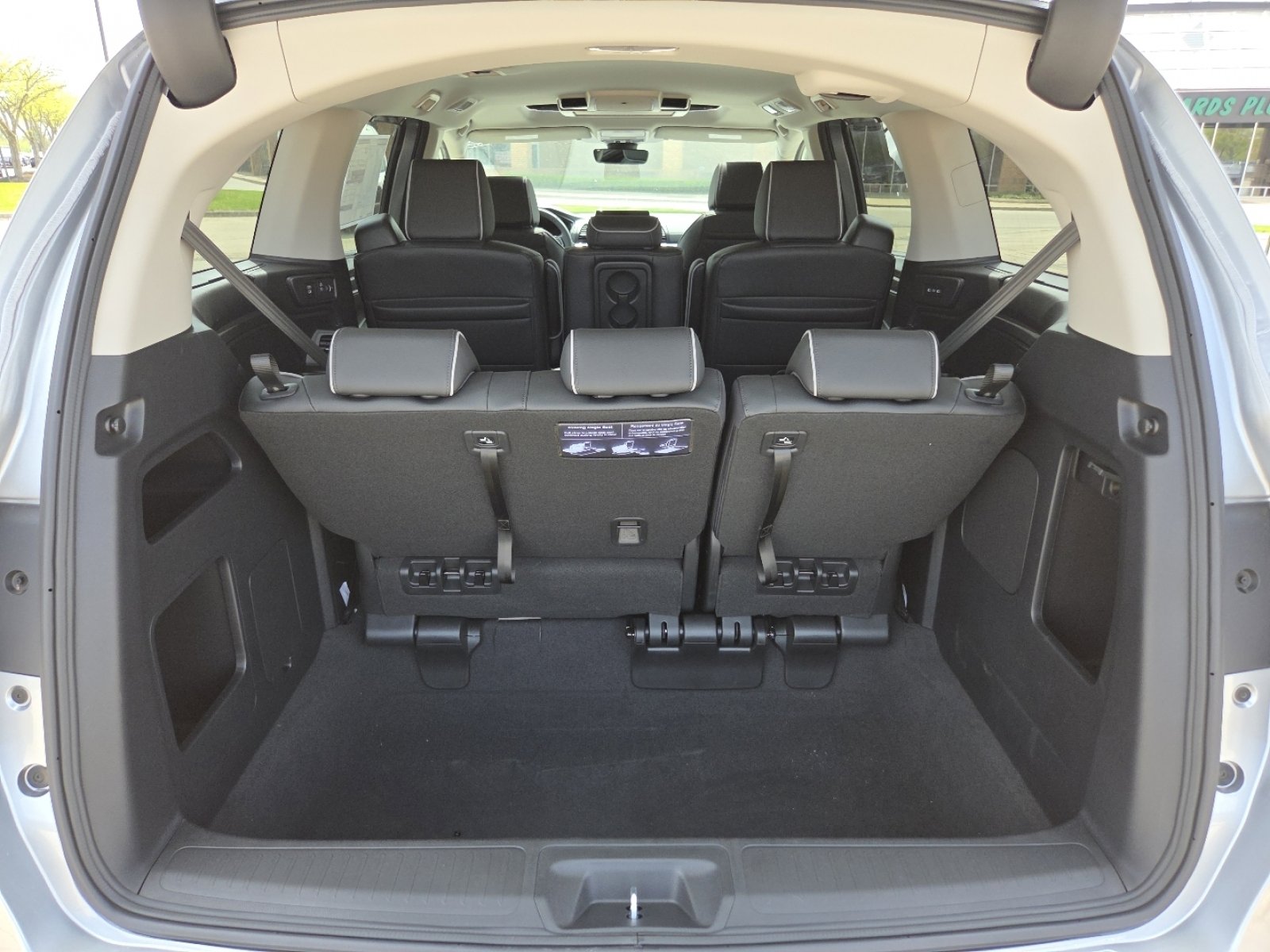 New 2026 Honda Odyssey Touring image 23