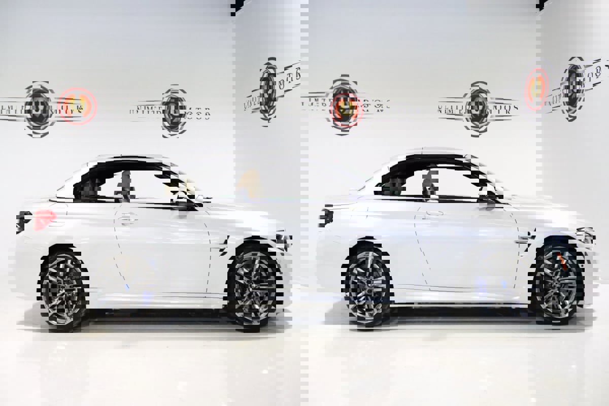 Used 2018 BMW M4 Convertible image 78