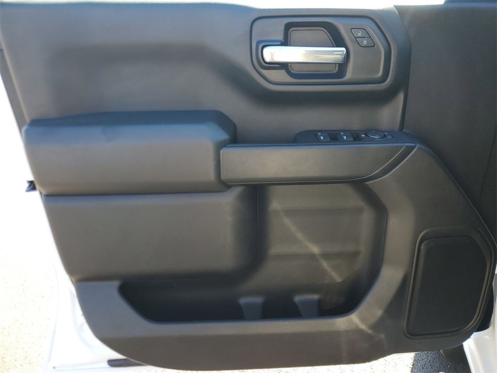 Certified 2024 Chevrolet Silverado 1500 Custom image 22