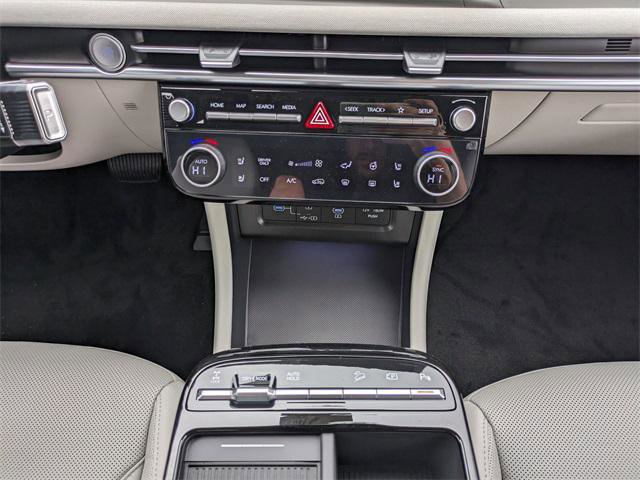 New 2026 Hyundai Tucson Limited image 18