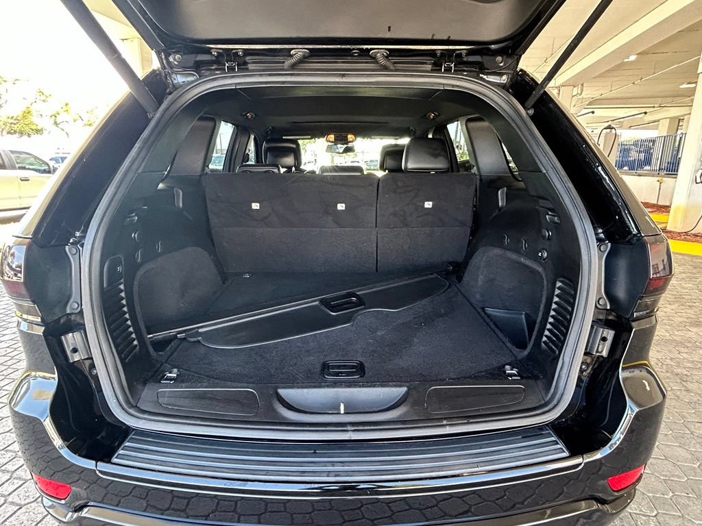 Used 2015 Jeep Grand Cherokee Altitude RWD image 29