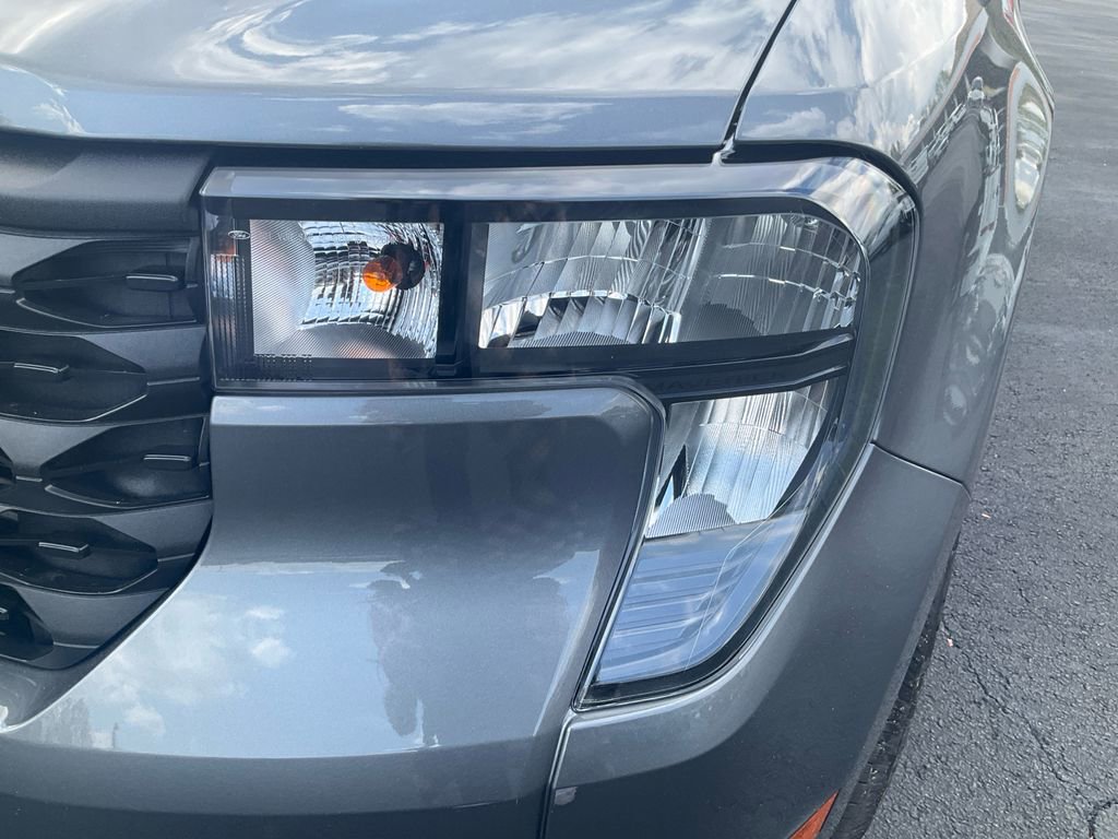 New 2026 Ford Maverick XLT image 9