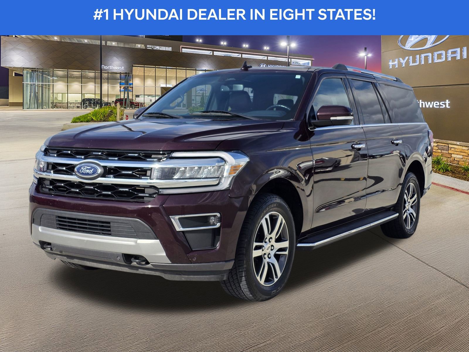 Used 2023 Ford Expedition Max Limited image 2