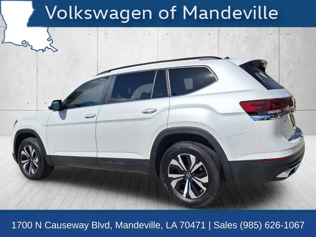 Certified 2026 Volkswagen Atlas SE FWD image 7