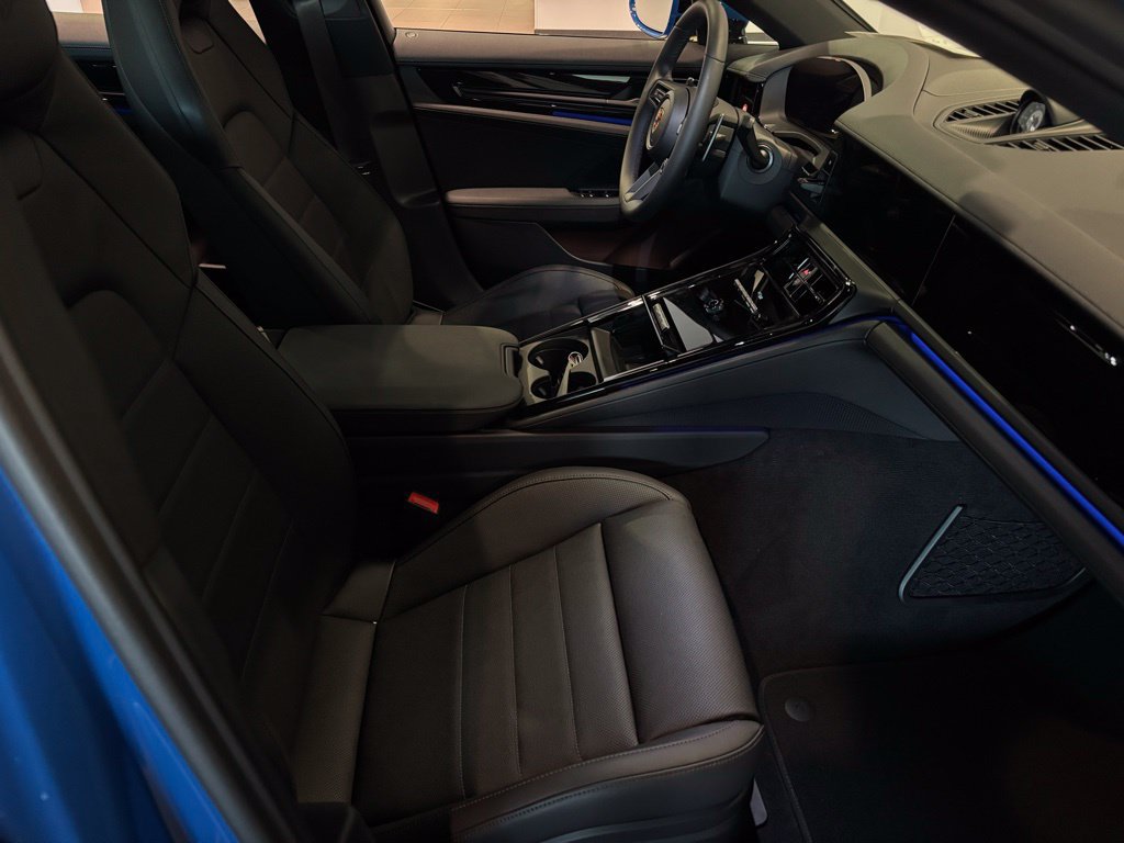 Certified 2026 Porsche Panamera RWD image 39