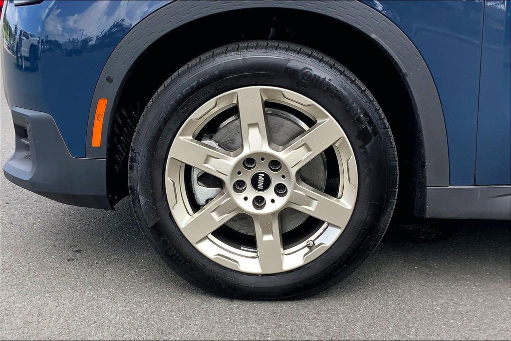 Certified 2025 MINI Cooper Countryman S w/ Comfort Package Max image 10