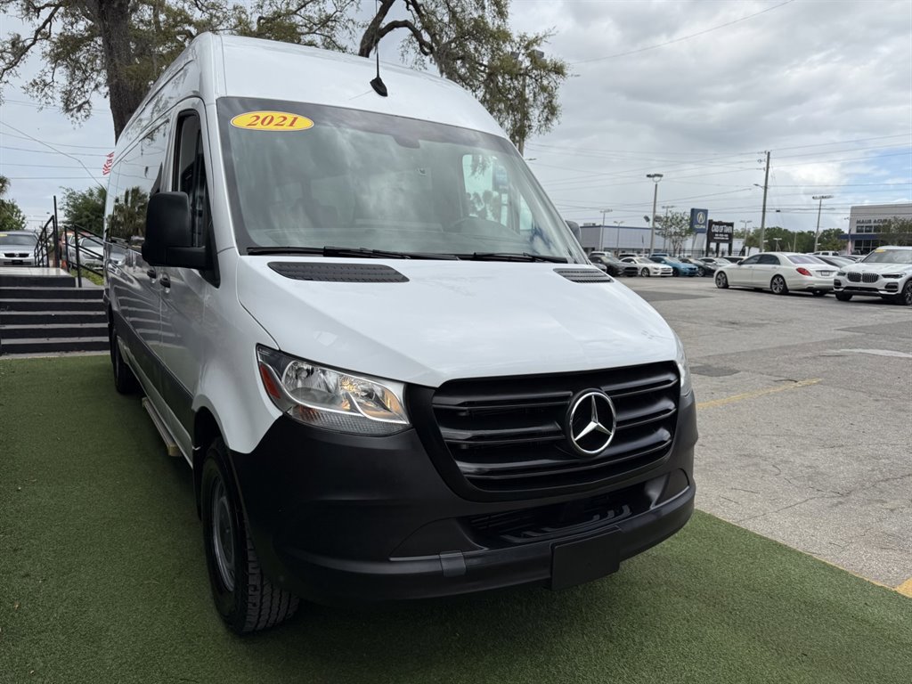 Used 2021 Mercedes-Benz Sprinter 2500 image 3