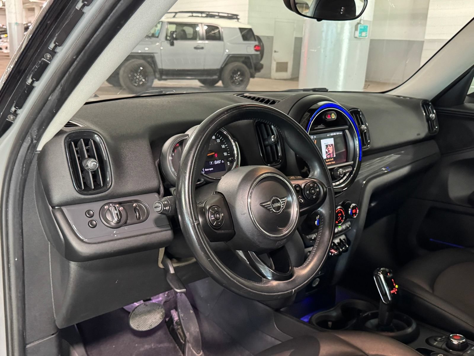 Used 2020 MINI Cooper Countryman FWD image 17