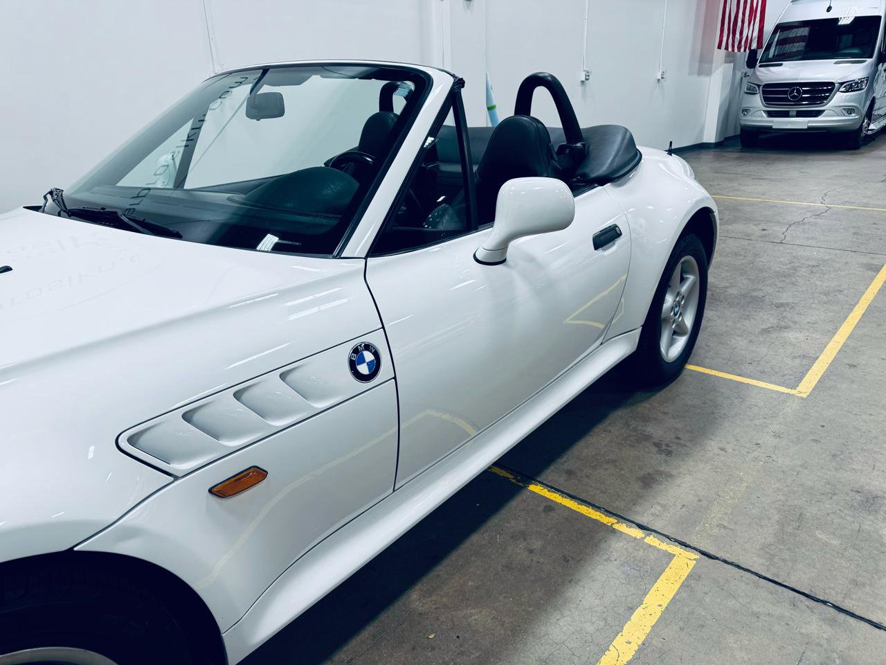 Used 1998 BMW Z3 2.8 RWD image 26