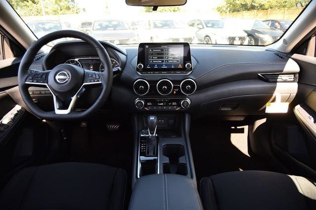 New 2025 Nissan Sentra SV image 8