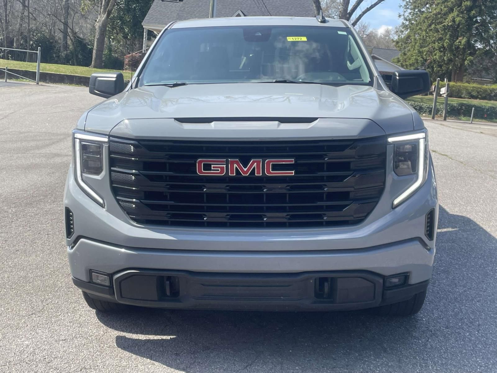 Used 2024 GMC Sierra 1500 Elevation image 11