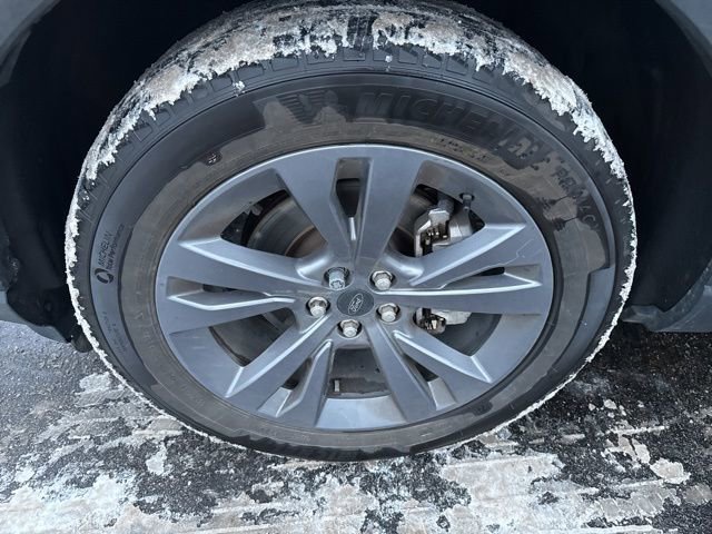 Used 2023 Ford Explorer XLT w/ Equipment Group 202A image 31