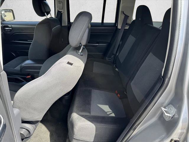 Used 2016 Jeep Patriot Sport w/ Power Value Group FWD image 16