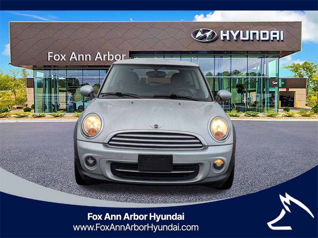 Used 2011 MINI Cooper Hardtop image 8