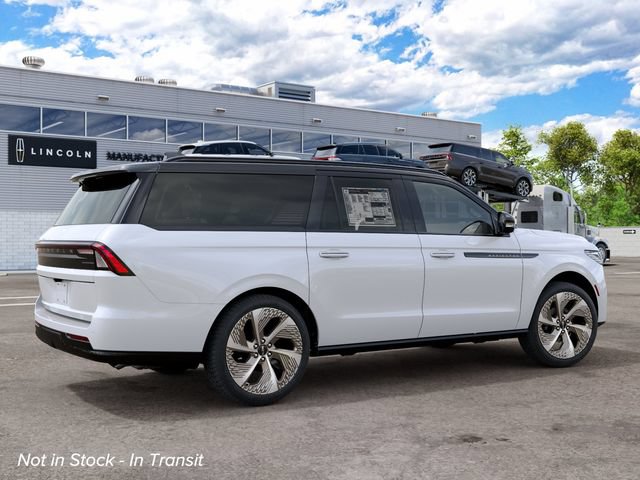 New 2027 Lincoln Navigator L Black Label w/ Black Label Special Edition AWD/4WD image 6