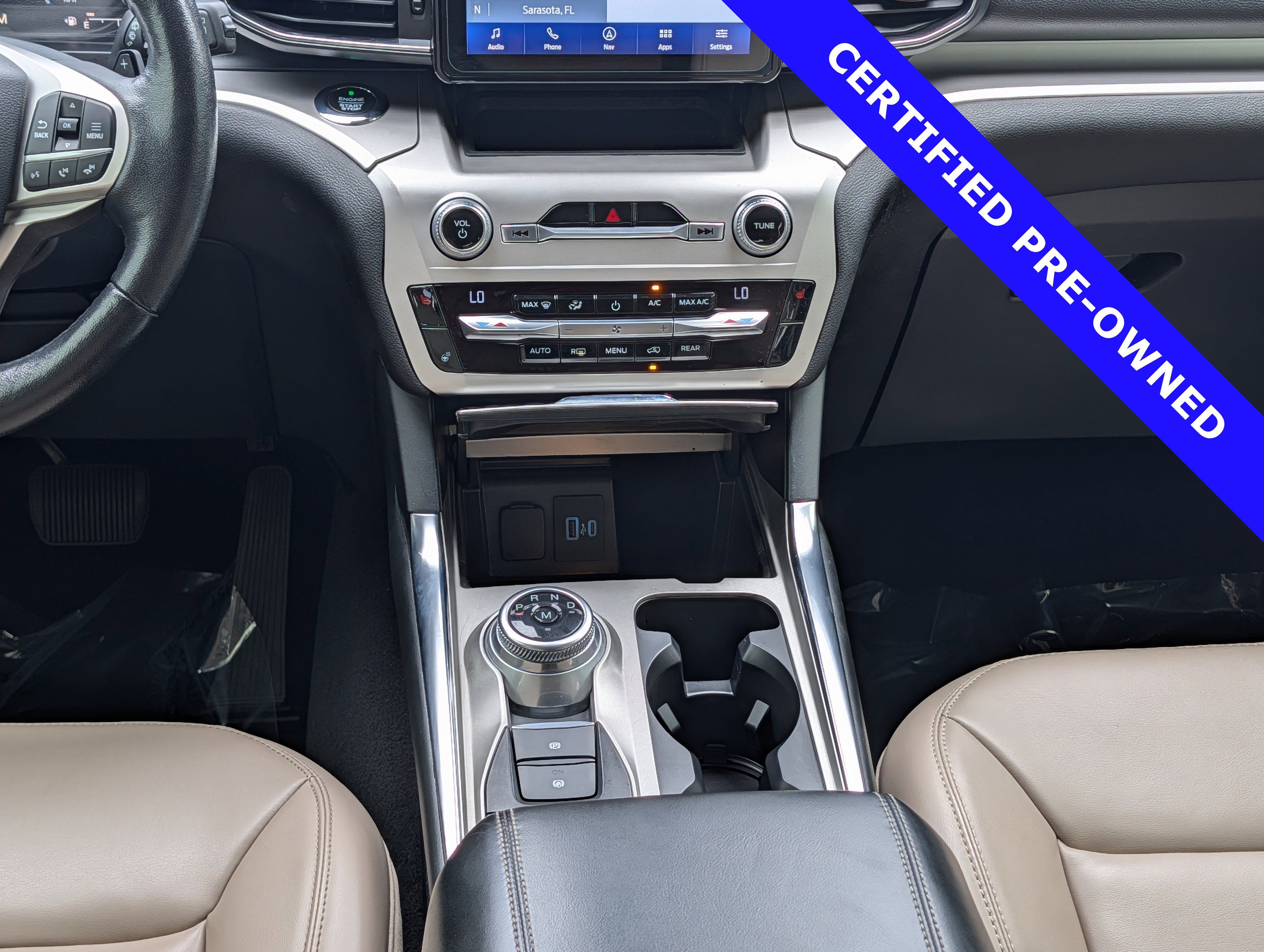 Certified 2021 Ford Explorer XLT w/ Equipment Group 202A AWD/4WD image 21