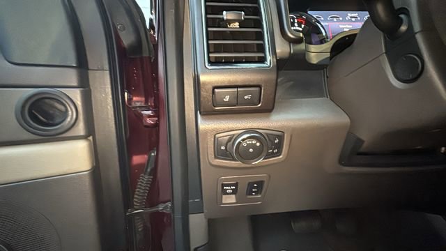 Used 2021 Ford Expedition Max Limited AWD/4WD image 14