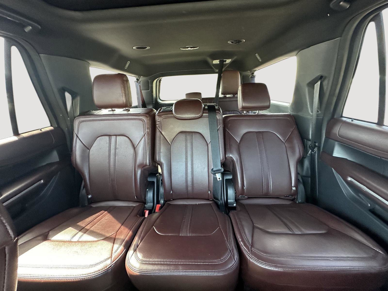 Used 2024 Ford Expedition Max Limited AWD/4WD image 12
