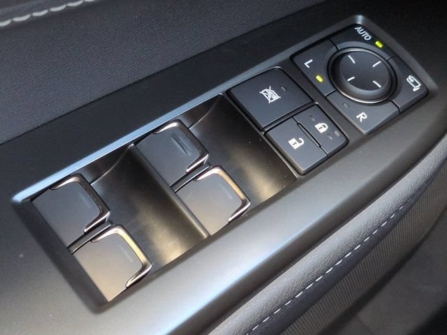 Used 2026 Lexus NX 450h+ AWD w/ Luxury Package image 25