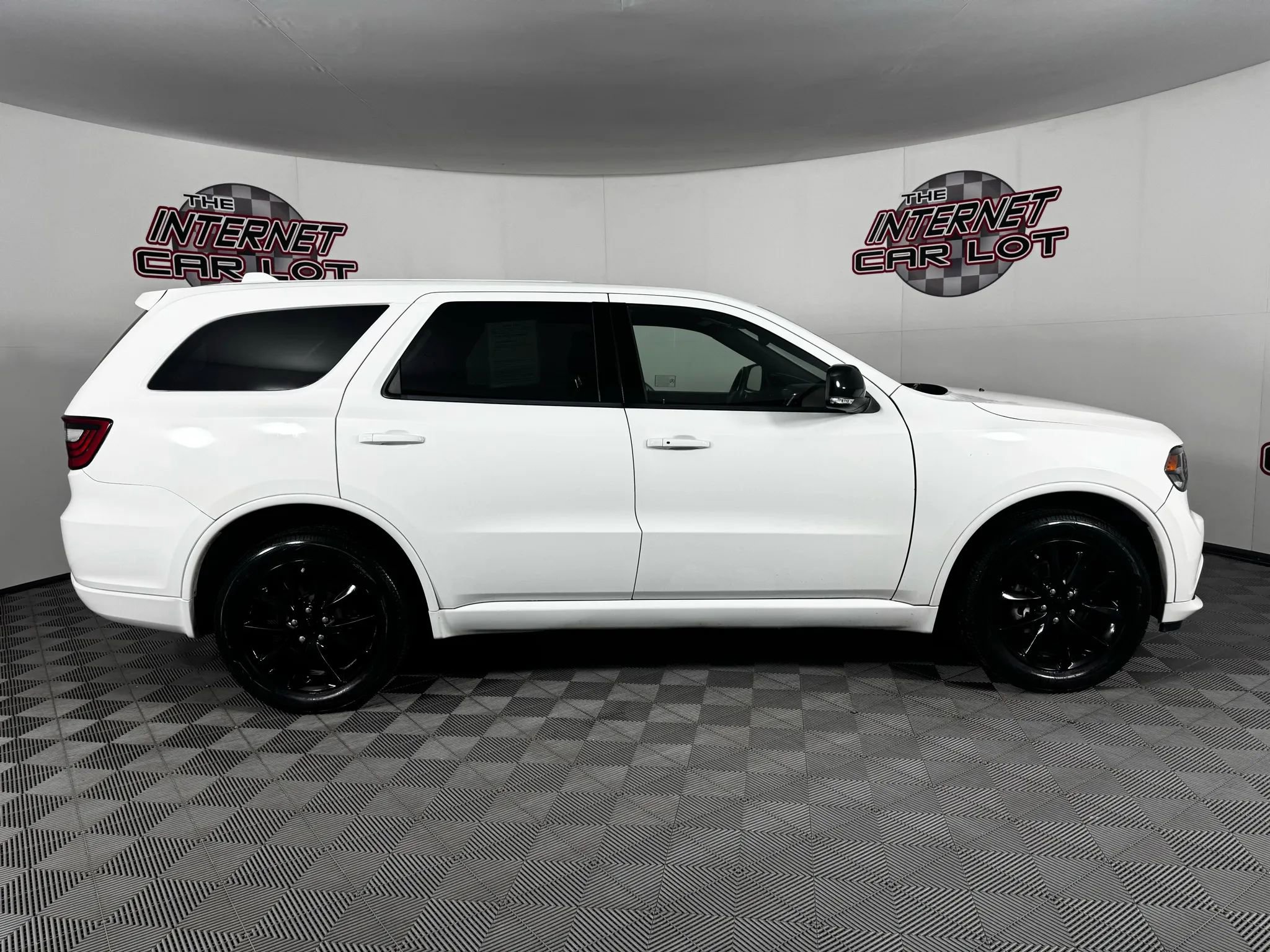 Used 2018 Dodge Durango GT w/ Blacktop Package image 8