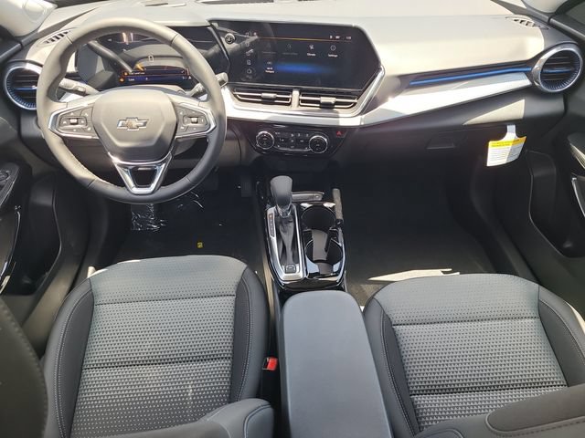 New 2026 Chevrolet Trax LT w/ Midnight Edition FWD image 12
