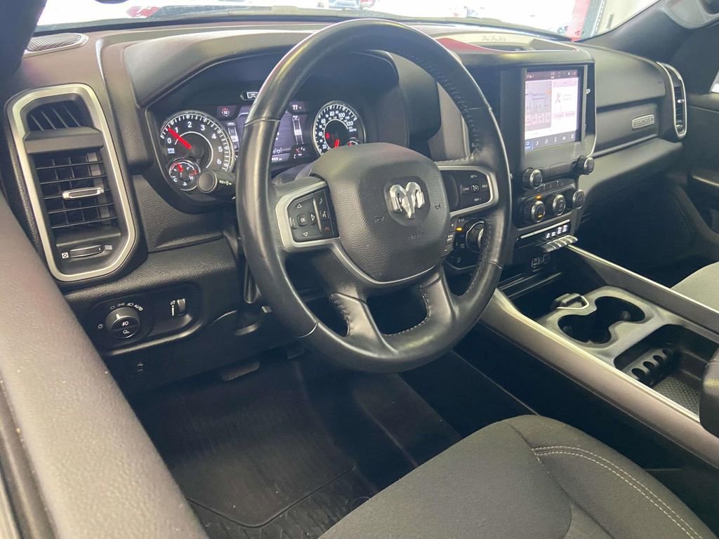 Used 2022 RAM 1500 Big Horn AWD/4WD image 17
