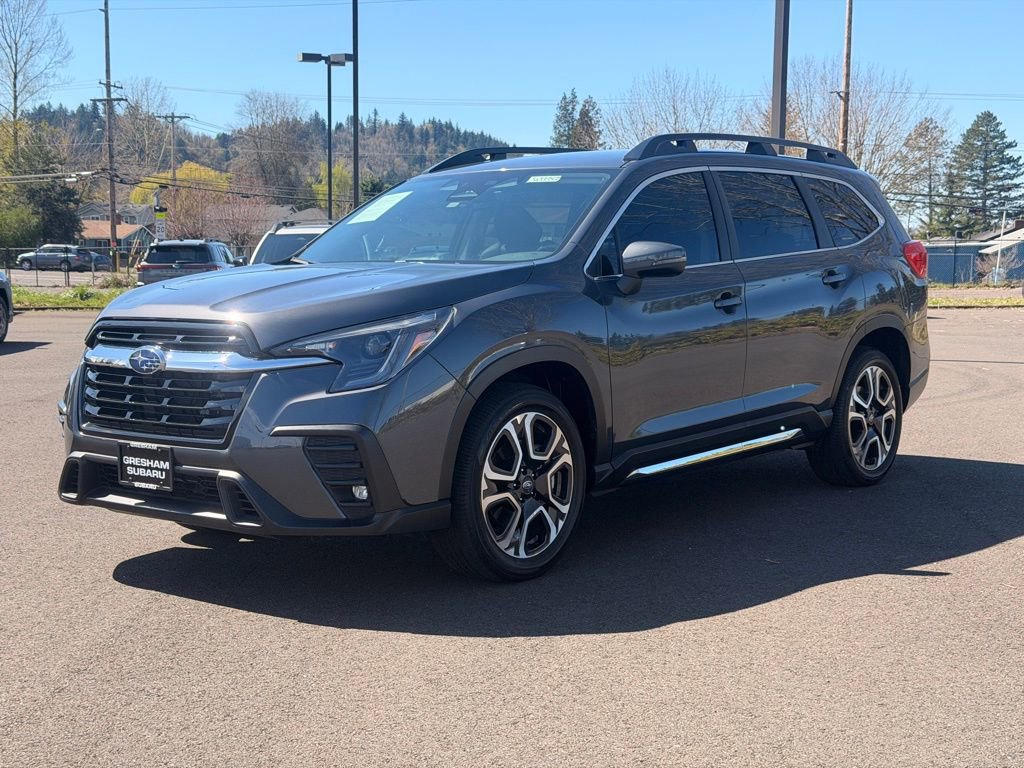Used 2023 Subaru Ascent Limited image 3