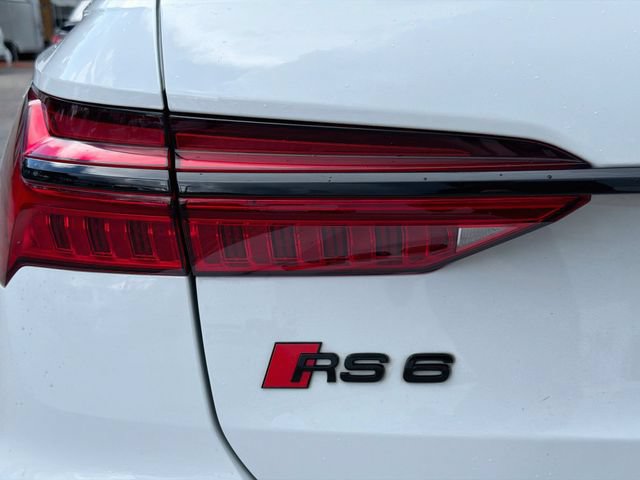 Used 2025 Audi RS 6 performance AWD/4WD image 10