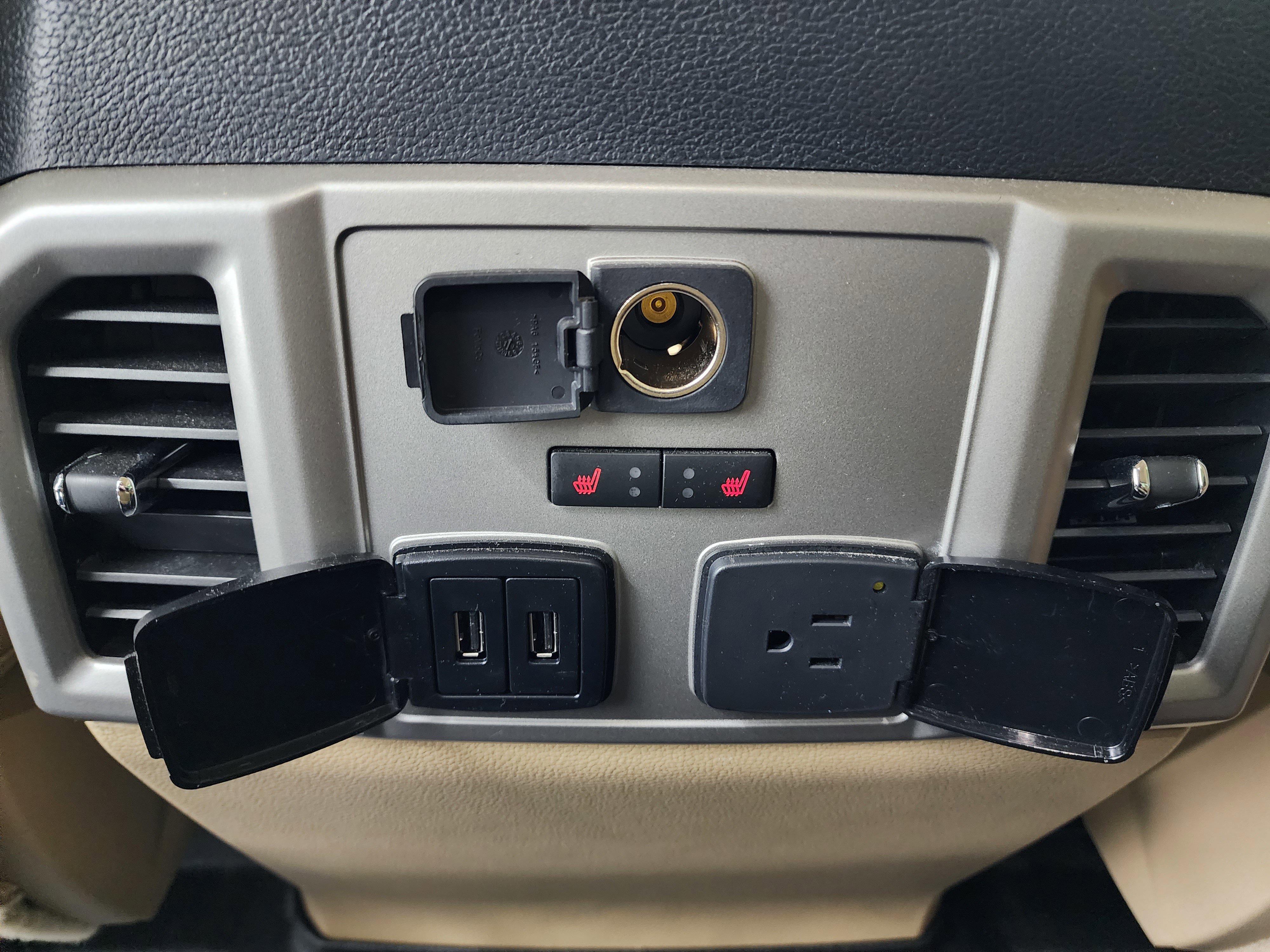 Used 2019 Ford F350 Lariat w/ Lariat Ultimate Package image 45