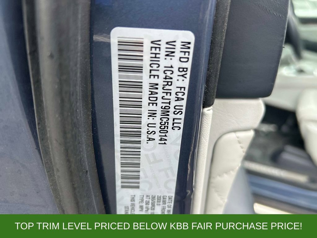 Used 2021 Jeep Grand Cherokee Summit AWD/4WD image 25