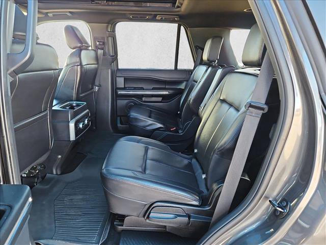 Used 2021 Ford Expedition XLT image 21