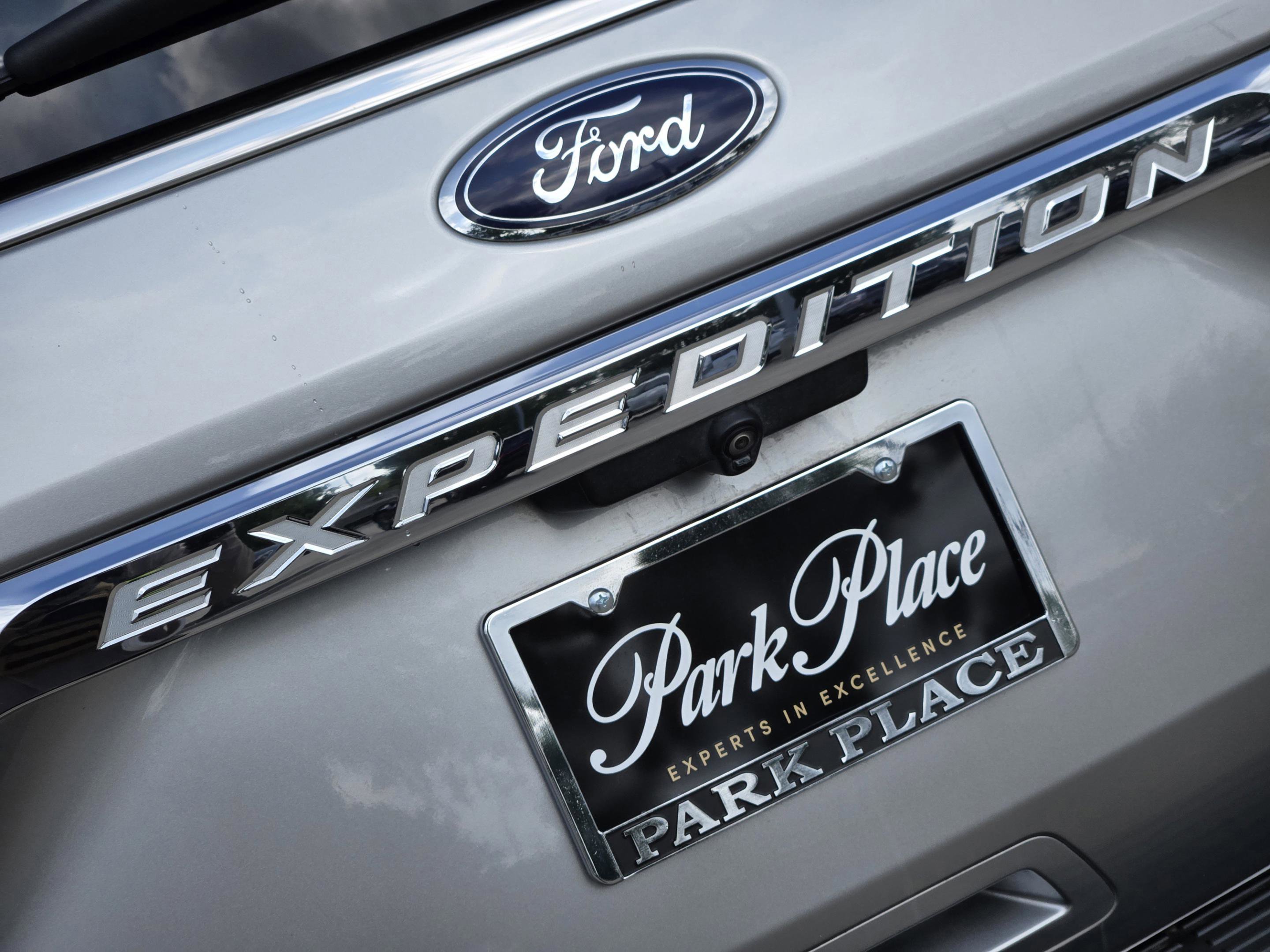 Used 2020 Ford Expedition Limited w/ Equipment Group 302A RWD image 43