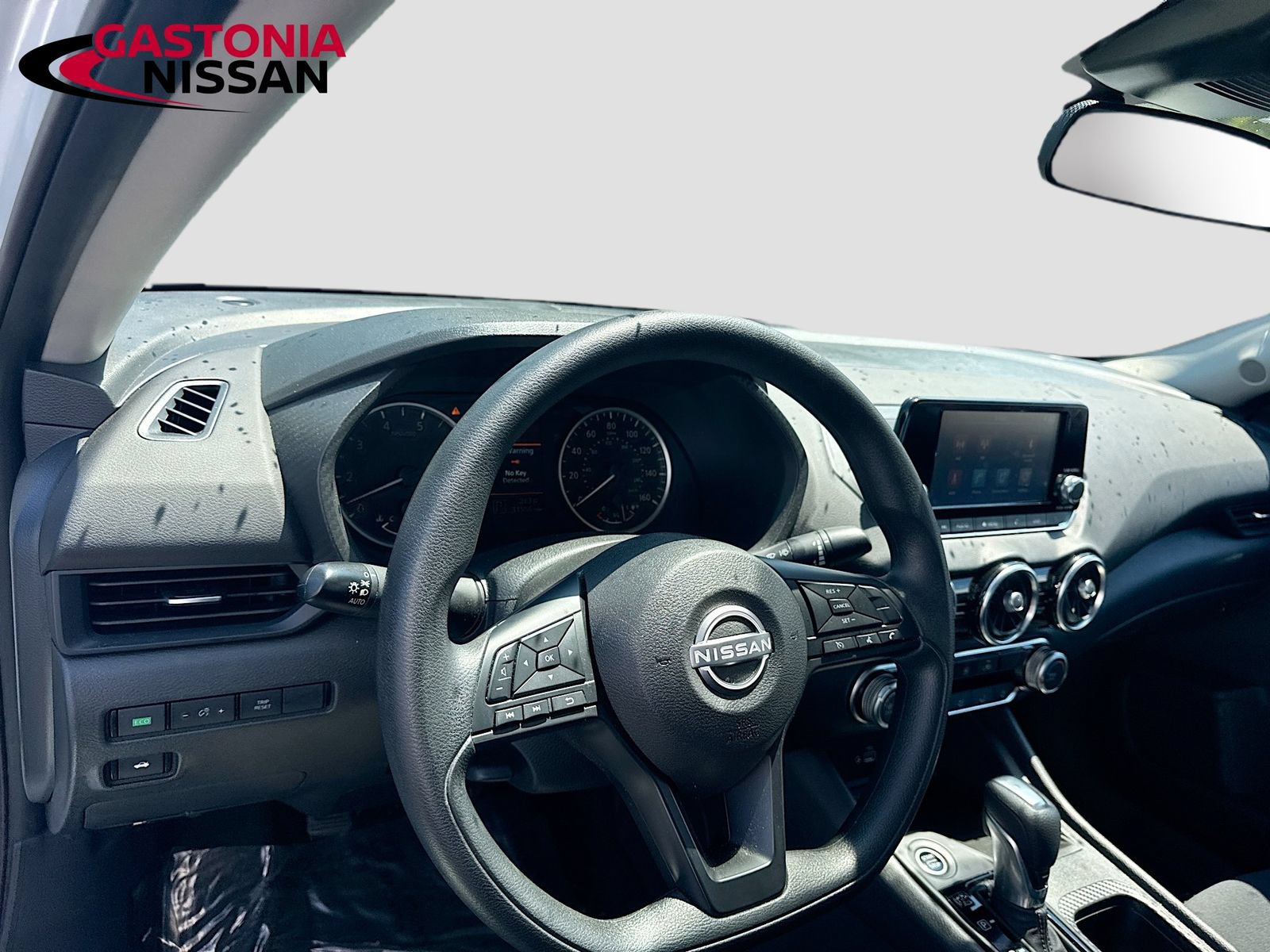 Used 2025 Nissan Sentra S FWD image 11