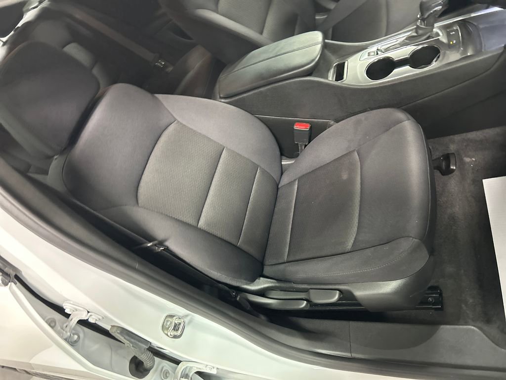 Used 2024 Chevrolet Malibu LT w/ Sport Edition image 25