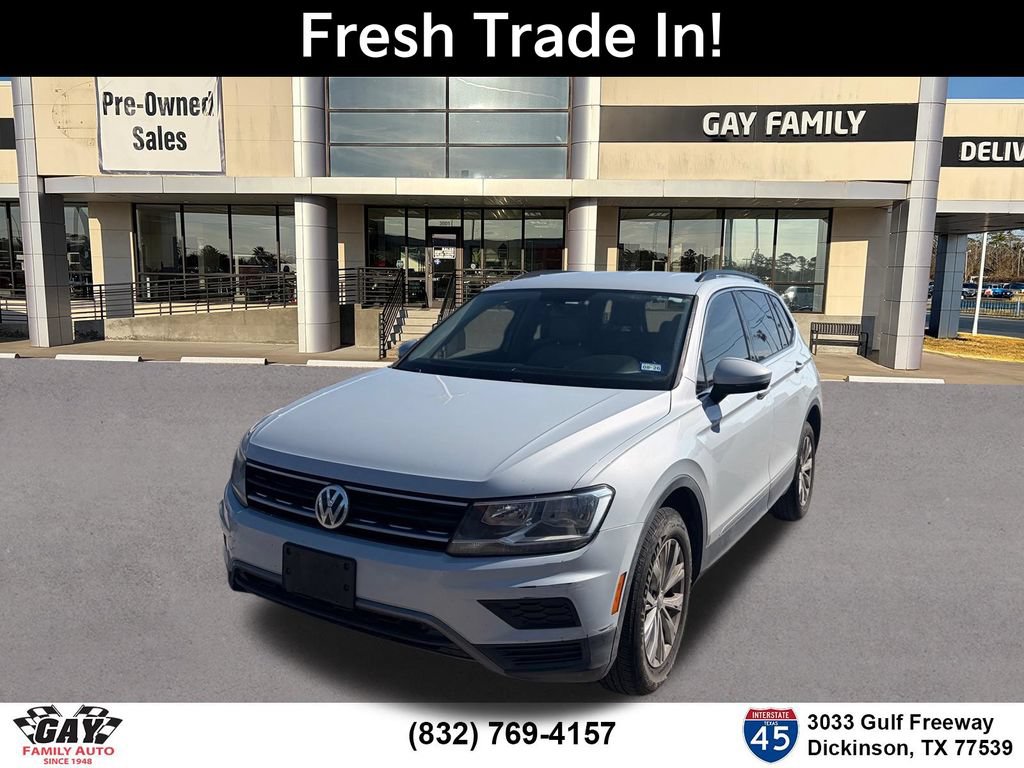 Used 2018 Volkswagen Tiguan SEL FWD image 3