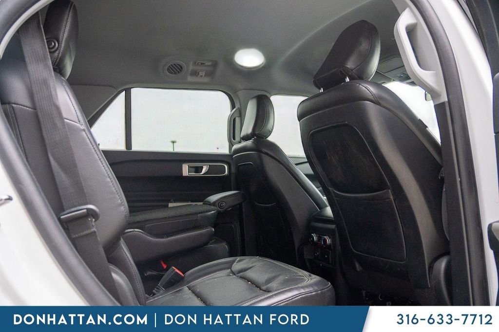 Used 2020 Ford Explorer XLT w/ Equipment Group 202A AWD/4WD image 22