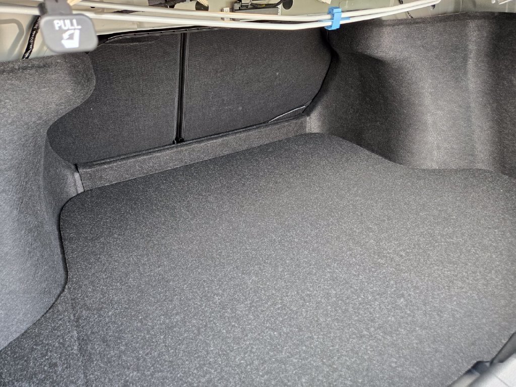 New 2027 Nissan Sentra SR w/ Floor Mat Package FWD image 19